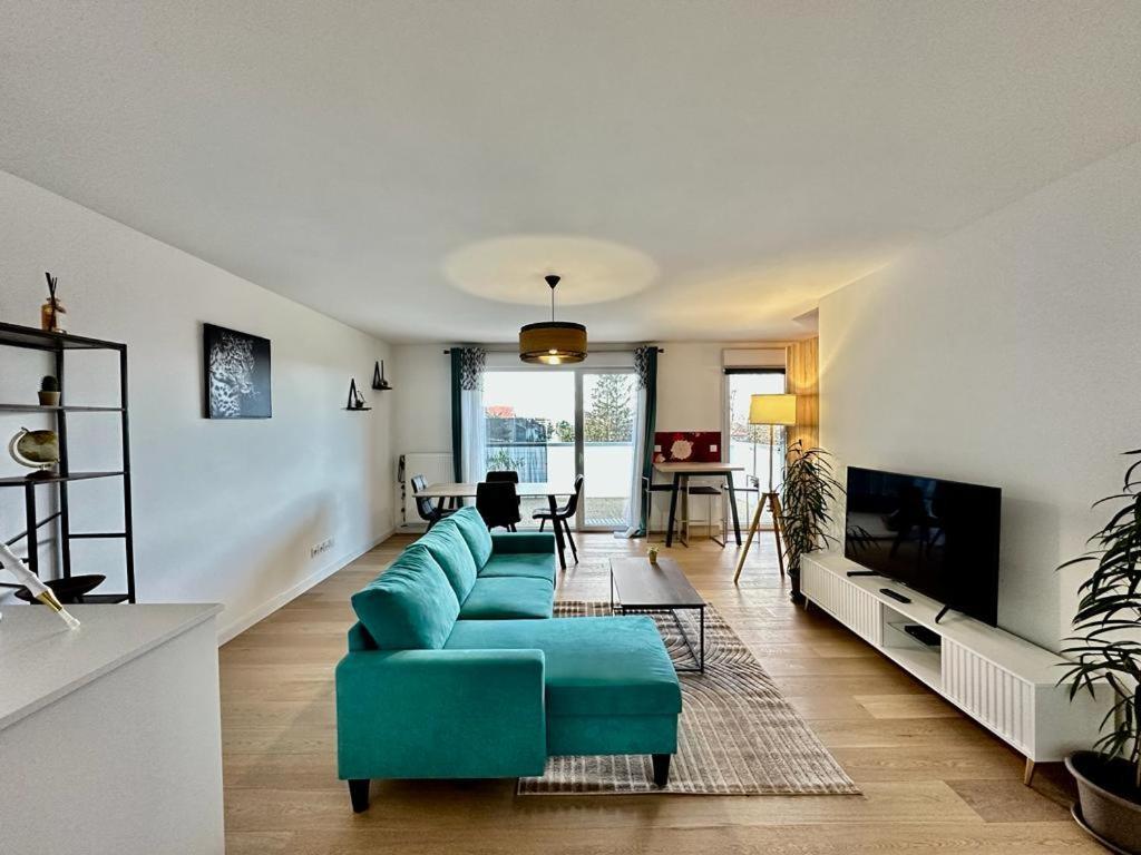 La Frontaliere Apartman Ambilly Kültér fotó
