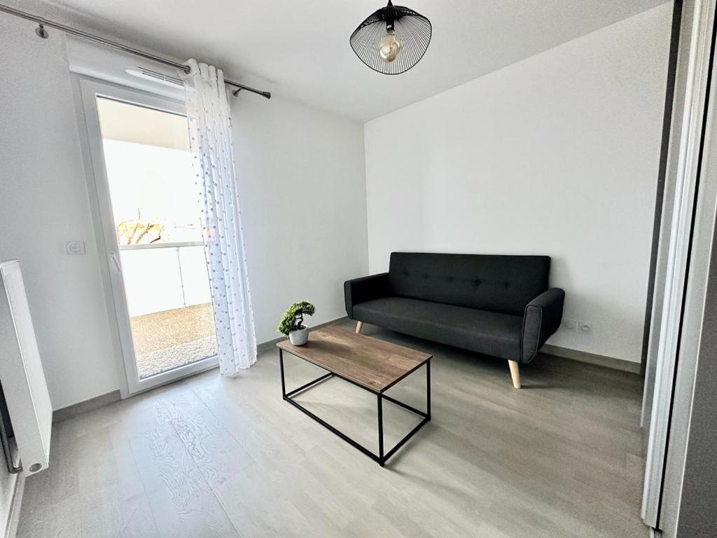 La Frontaliere Apartman Ambilly Kültér fotó